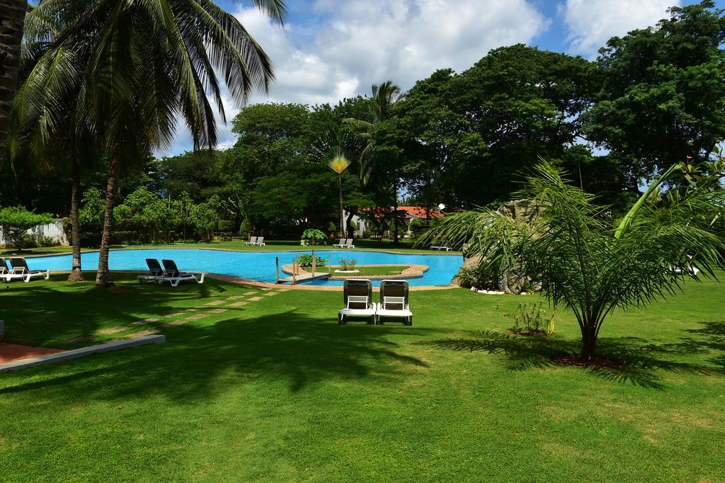 ホテル Pestana Miramar サントメ エクステリア 写真
