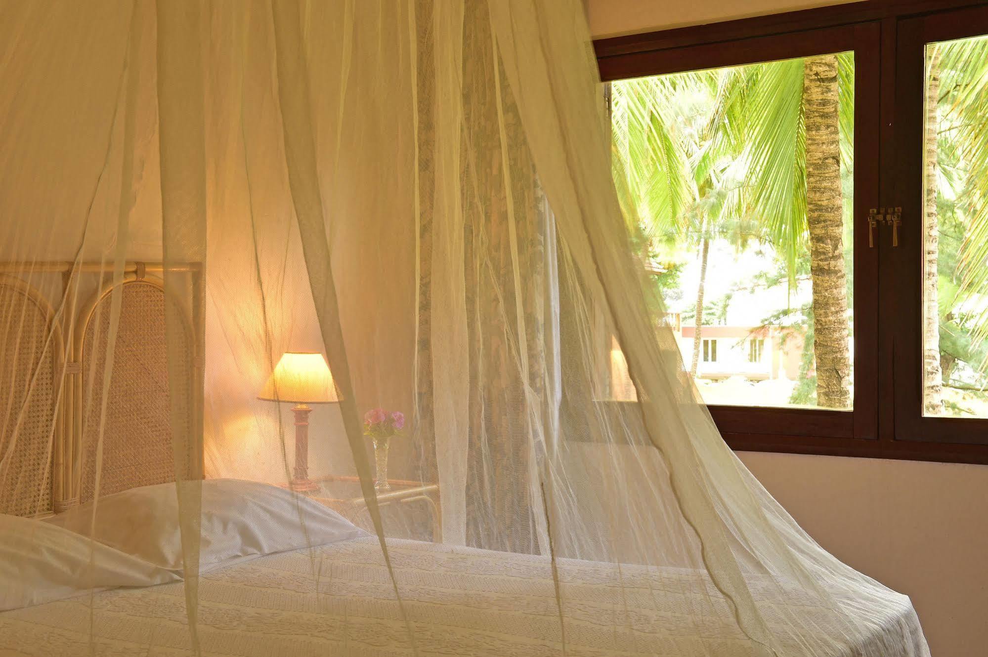 ホテル Pestana Miramar サントメ エクステリア 写真